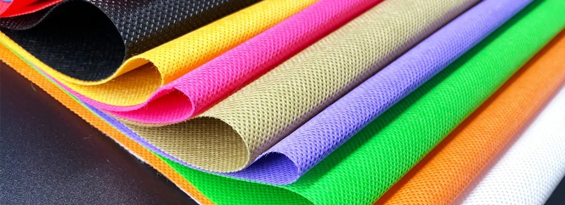 Цветная полипропиленовая ткань